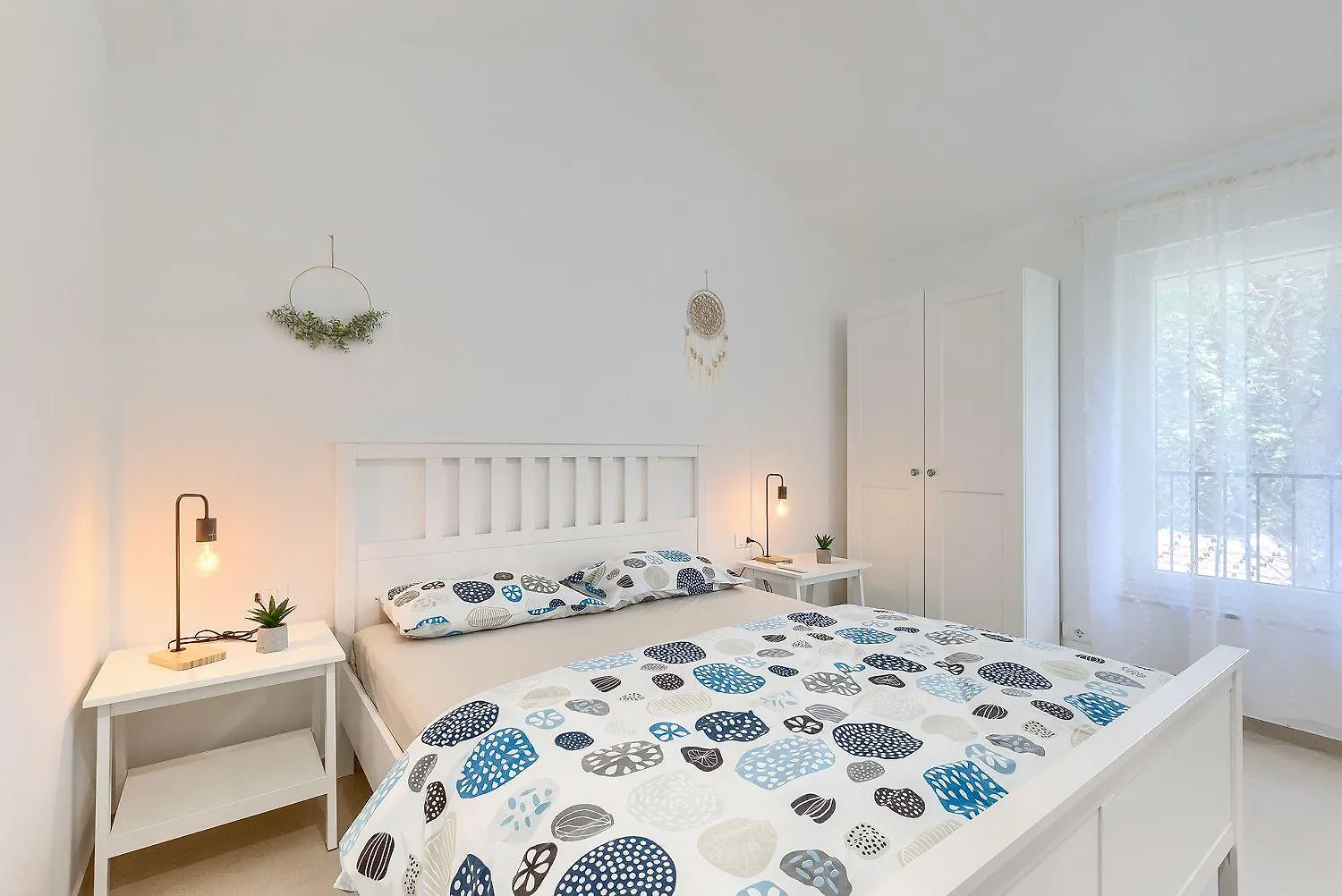 Holiday home 250 Meter Zum Strand Mit Privatpool, Bbq, Klima Premantura