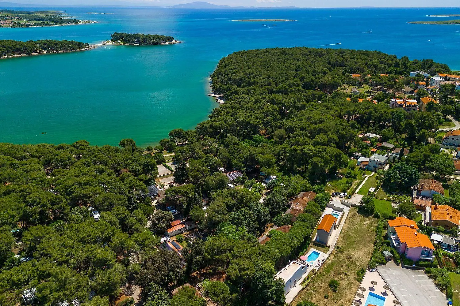 250 Meter Zum Strand Mit Privatpool, Bbq, Klima Premantura Croatia